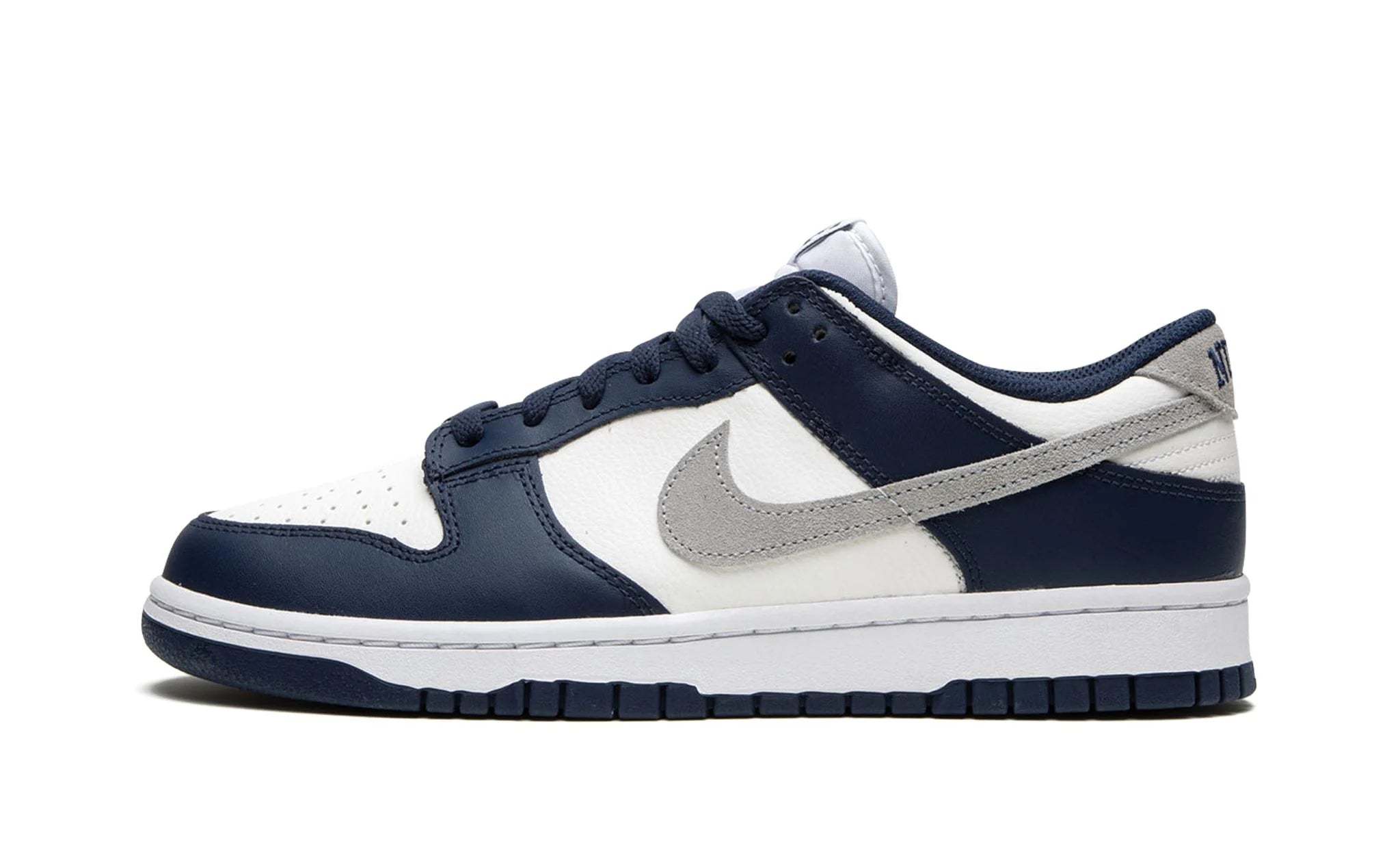 Nike Dunk Low Summit White Midnight Navy – TILT Los Angeles